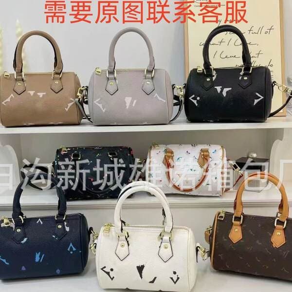 2025 Cross-Border Retro Women's Large Capacity Boston Pillow Bag Luxury Versatile Commuter Phone Bag F135#