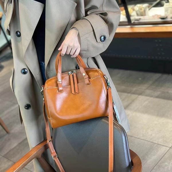 Women's Genuine Leather Bag 2025 Spring/Summer New Crossbody Bag Large Capacity Commuter Handbag Shoulder Bag Retro Tote